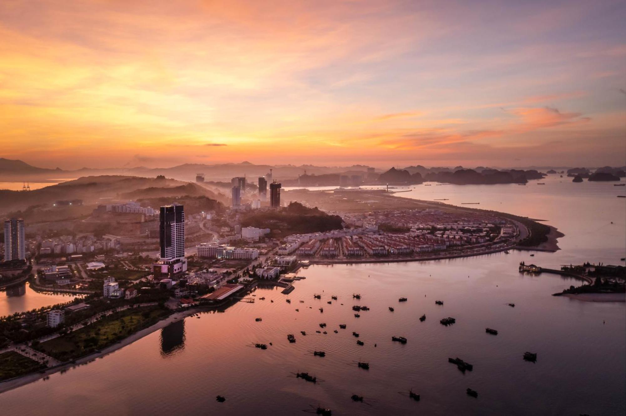 فندق Radisson Blu Ha Long Bay المظهر الخارجي الصورة